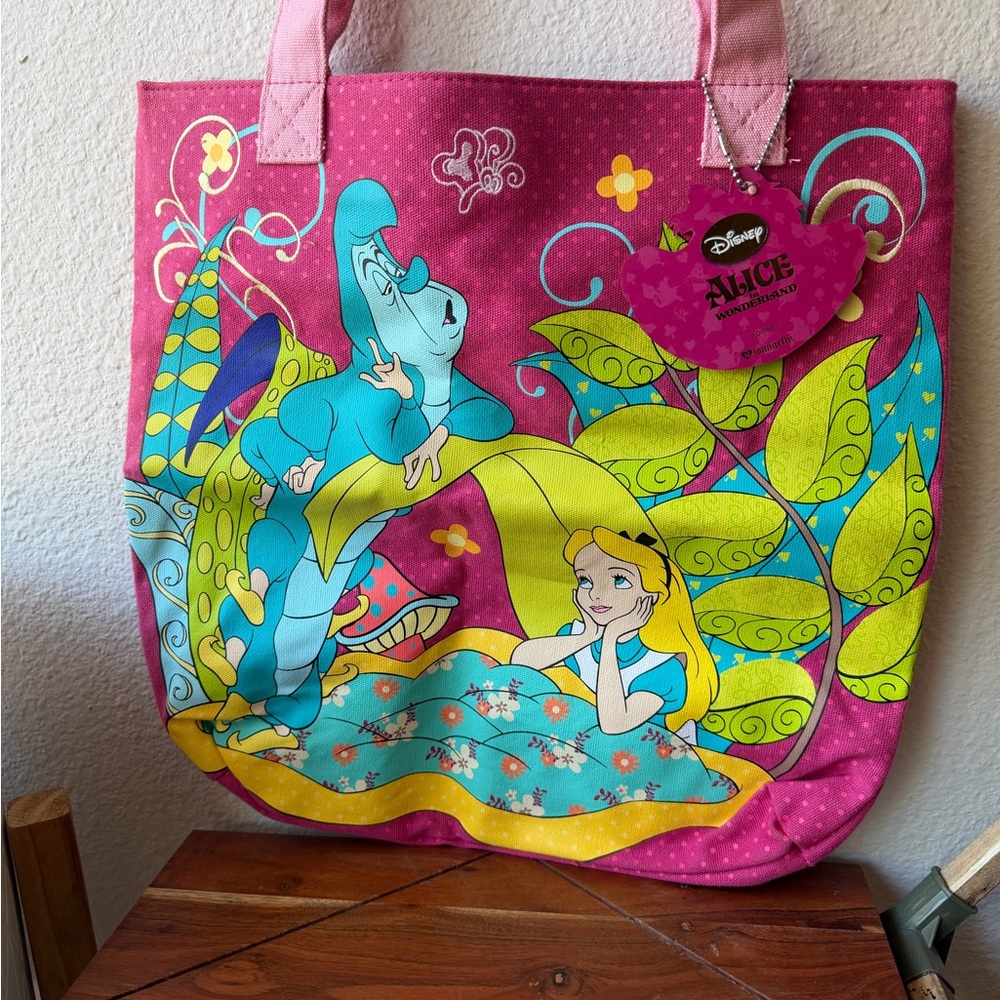 RARE Loungefly Alice in Wonderland Hot Pink Graphic Tote
